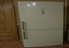 Вместительный холодильник Siemens KG 49NH90