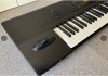 Продам Korg 01 W Pro 76-клавишный синтезатор с черной клавиатурой, музыкальные инструменты F S